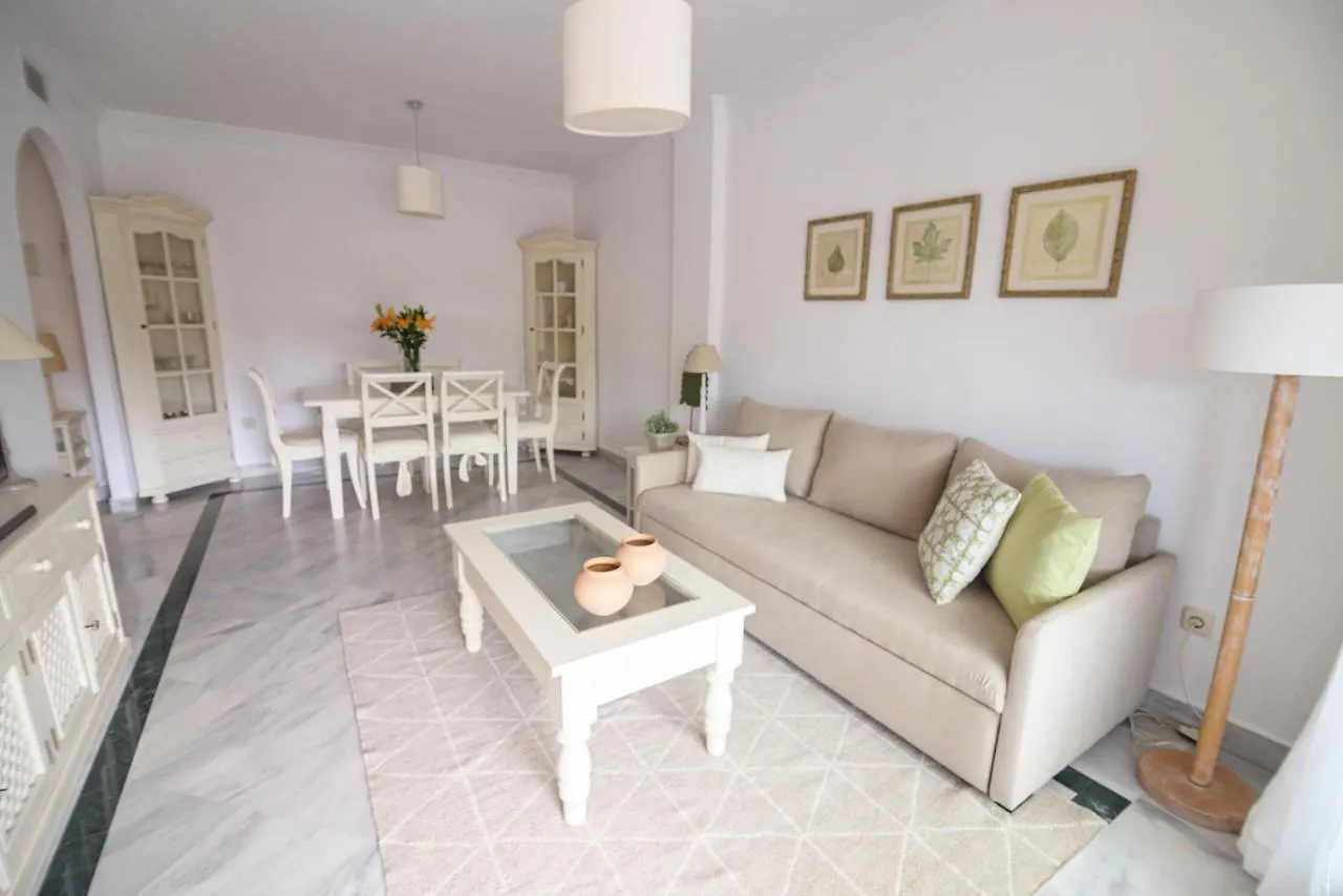 La Dama De Noche - Marbella Puerto Banus Apartment