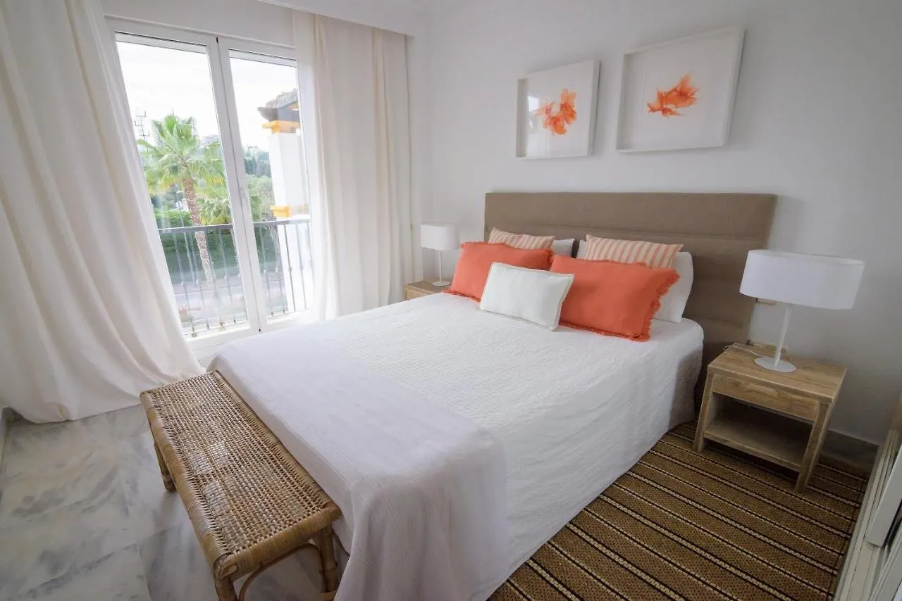 La Dama De Noche - Marbella Puerto Banus Apartment Spain