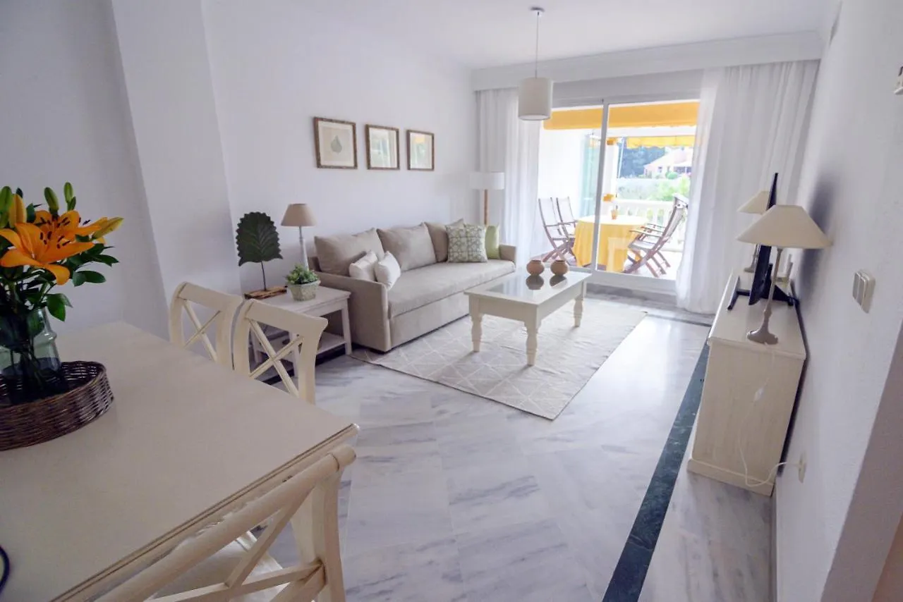 La Dama De Noche - Marbella Puerto Banus Apartment Spain